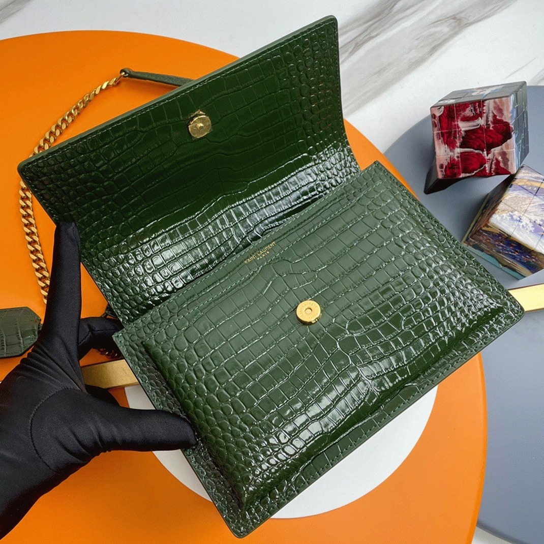 Fake Sa1nt Lau*nt Sunset Medium Chain Bag Green Crocodile-embossed Leather