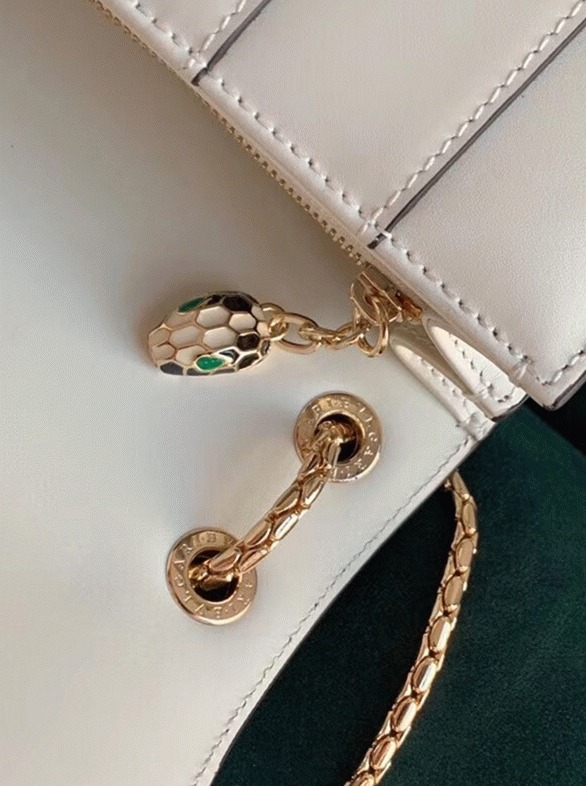 Replica Bv1g*ai Serpenti Forever Large Shoulder Bag White Calfskin