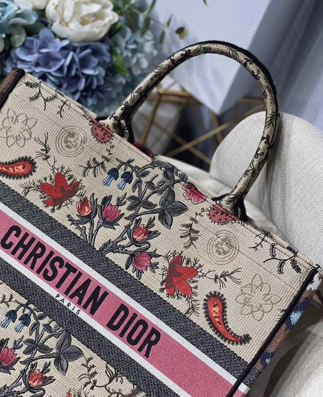 D10r Large Book Tote Bag Fake in Multicolor D10r Flowers Embroidery