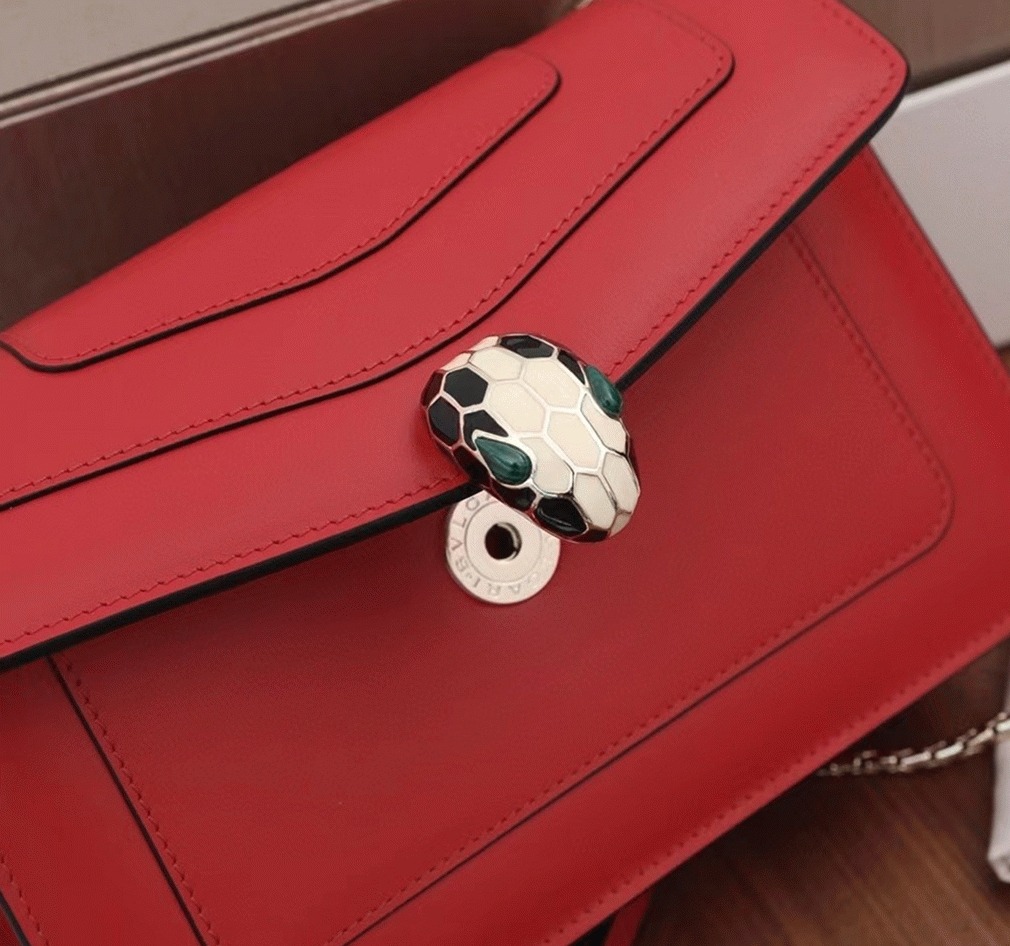 Replica Bv1g*ai Serpenti Forever Small Cross-body Bag Red Calfskin