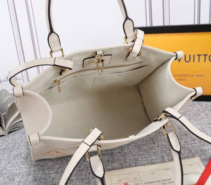 L0vis Vvtt0n Monogram Empreinte Leather Onthego MM Bag In Cream Saffron