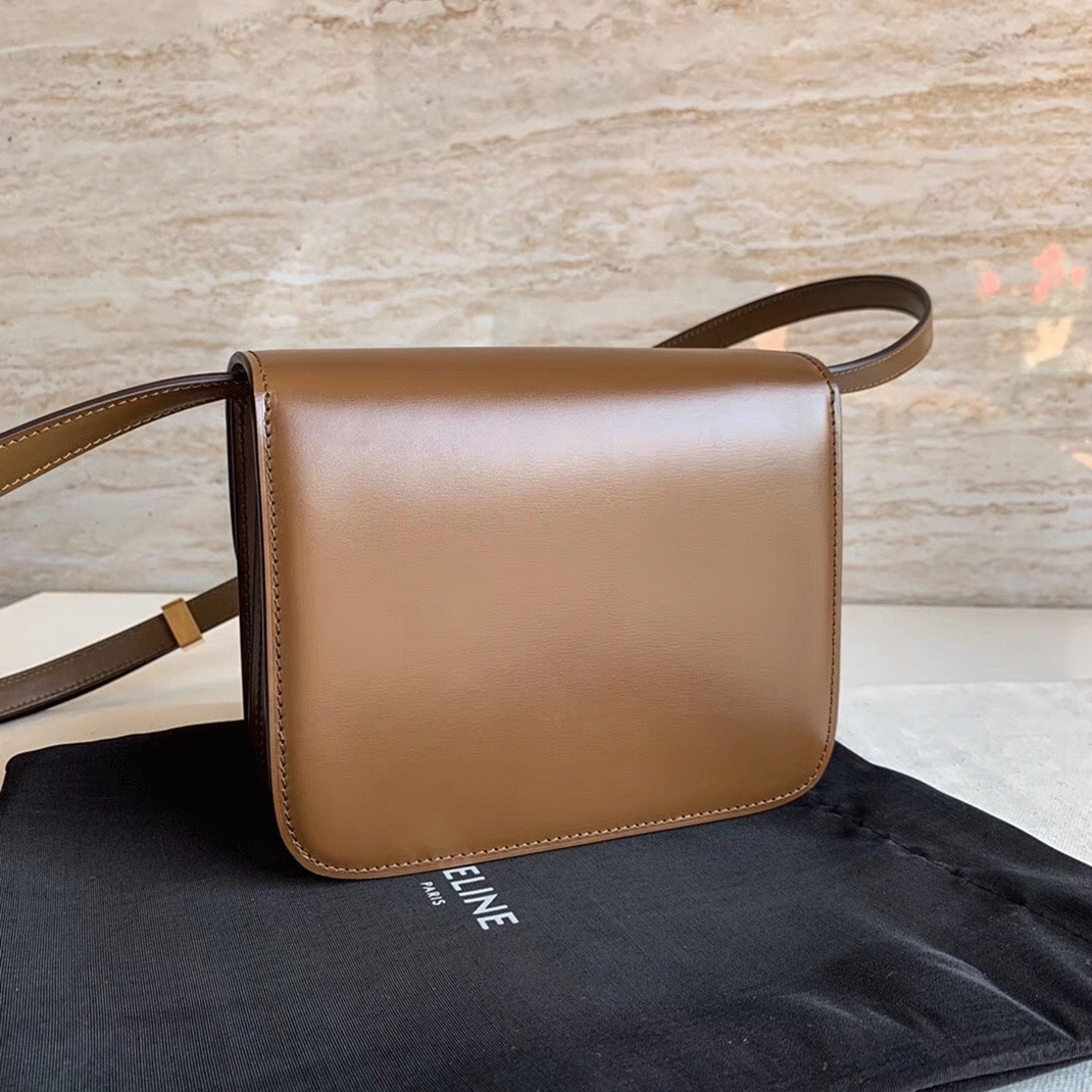 Top Quality Knockoff Ce1i*e Classic Box Teen Bag In Camel