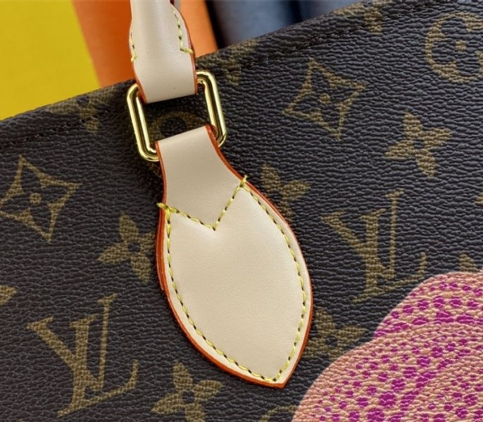 L0vis Vvtt0n X YK Monogram Canvas Onthego MM Tote In Pumpkin