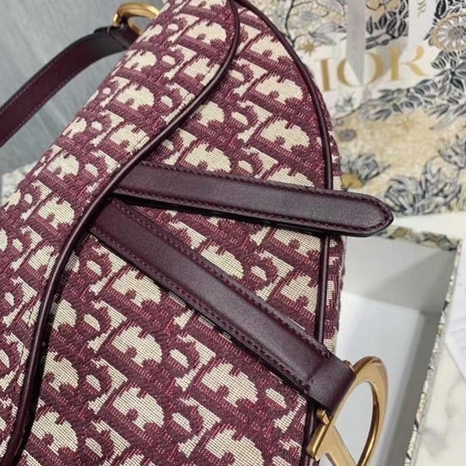 D10r Saddle Bag Faux in Burgundy D10r Oblique Jacquard