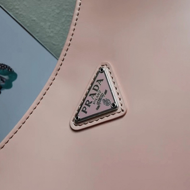 Pink Pra*a Cleo Small Bag Fake