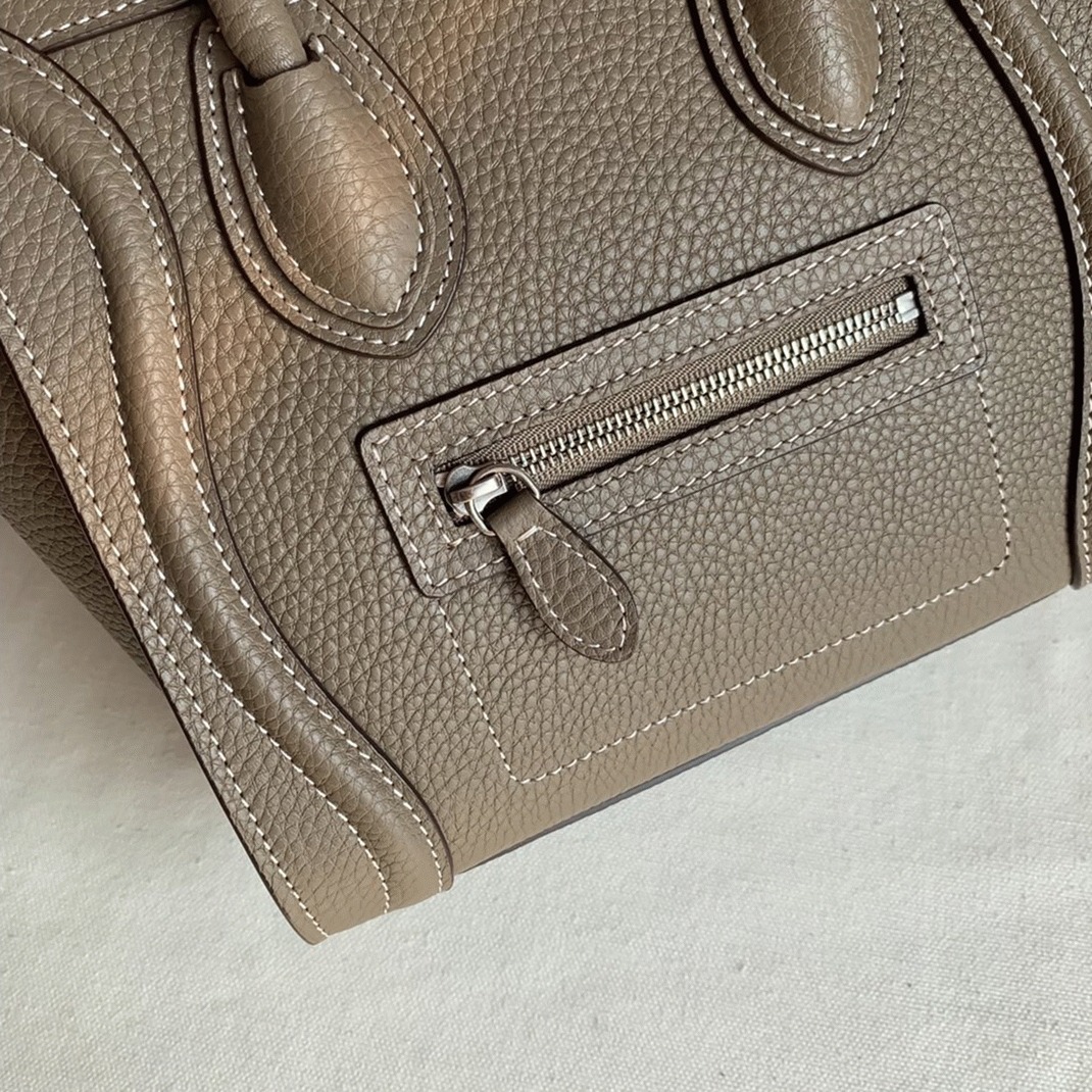 ce1i*e nano lU*gage tote bag fake in souris