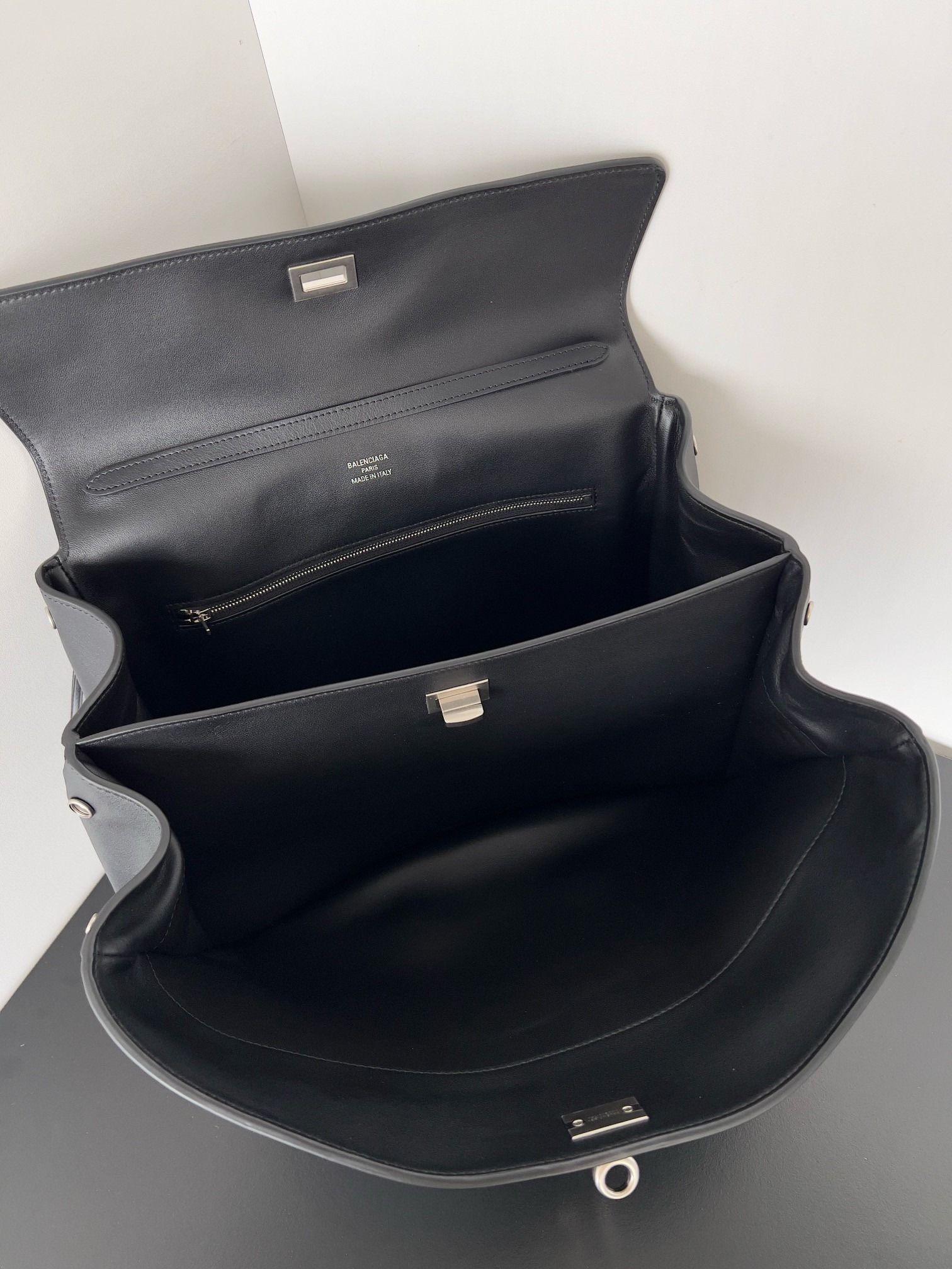 Knockoff Ba1en*iaga Rodeo Medium Bag Noir Calfskin