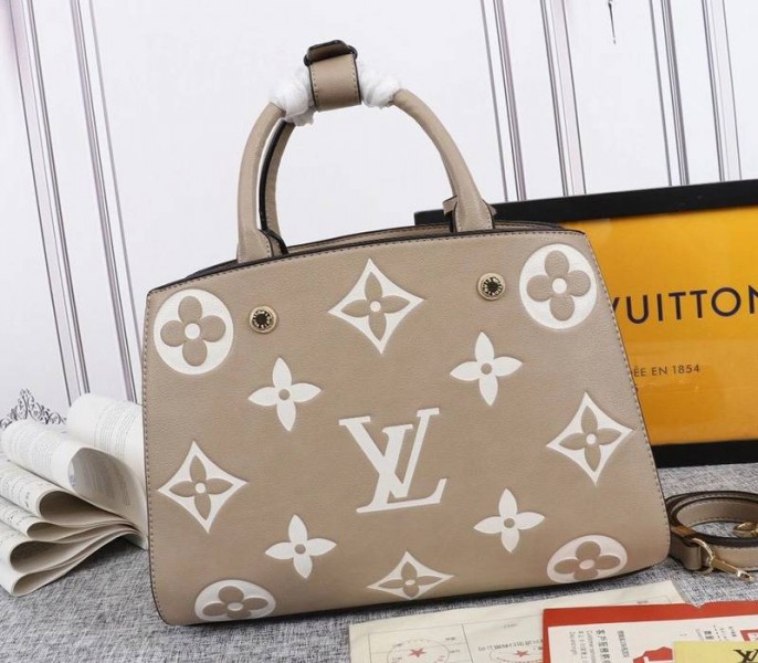L0vis Vvtt0n Monogram Empreinte Montaigne MM In Tourterelle Gray