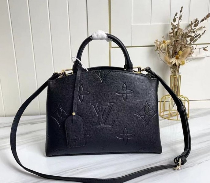 L0vis Vvtt0n Monogram Empreinte Leather Petit Palais Handbag In Black