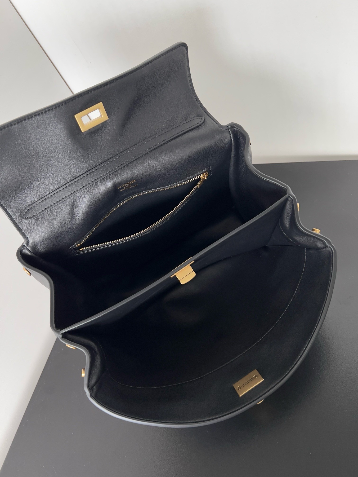 Knockoff Ba1en*iaga Rodeo Medium Bag Black Calfskin