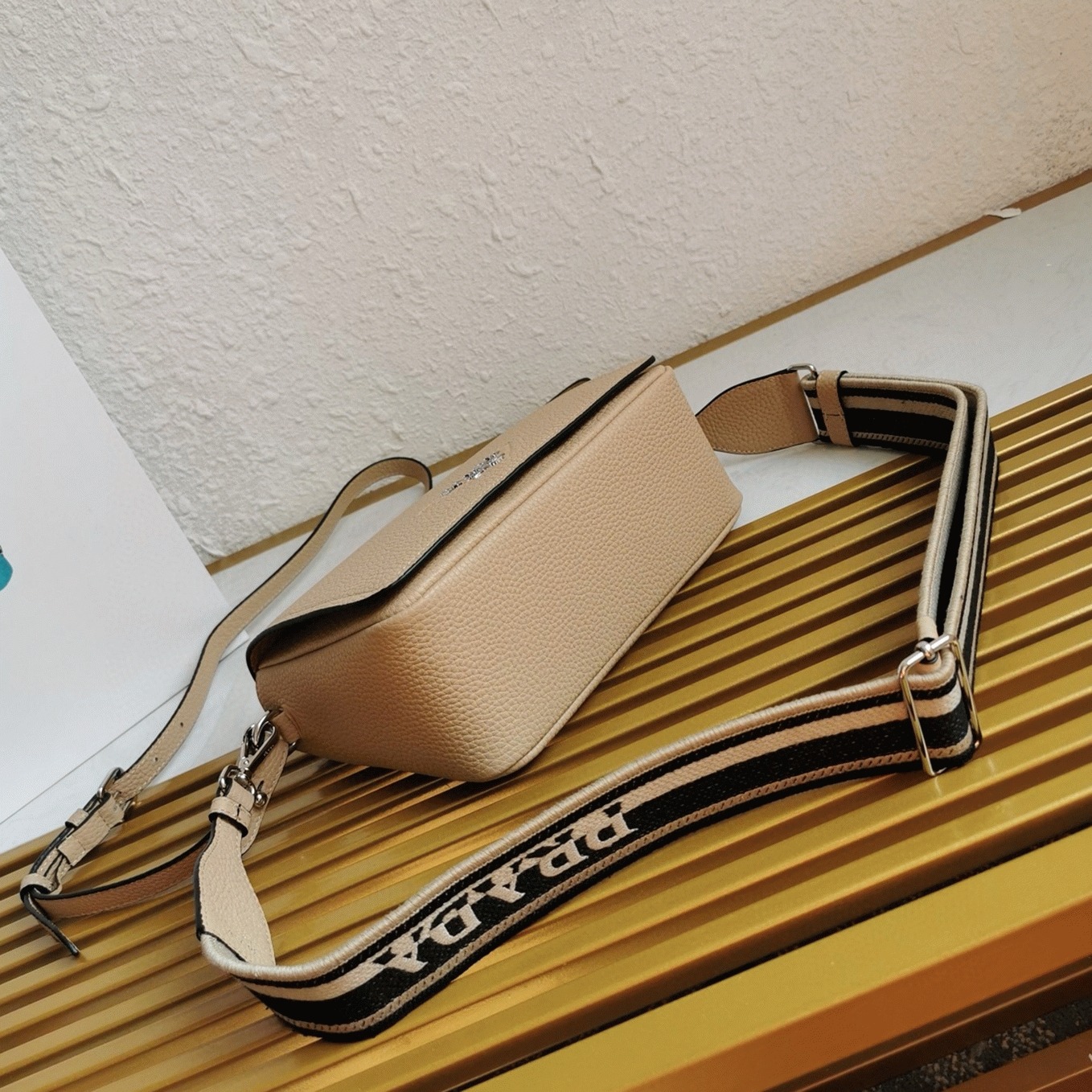 Pra*a Flap Shoulder Bag Fake in Sand