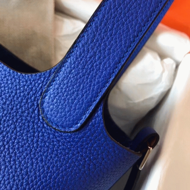 Electric blue knockoff H**me5 Picotin Lock 18cm handbag
