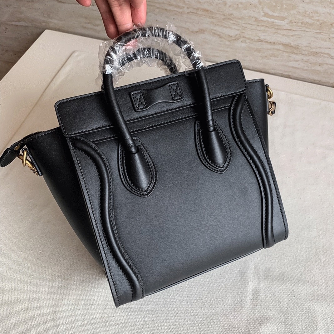 ce1i*e nano lU*gage tote bag replica in black