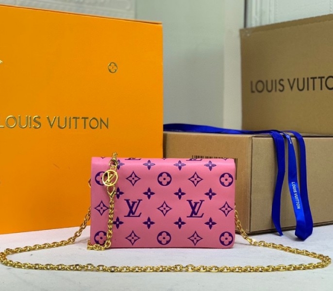 L0vis Vvtt0n Coussin Pochette In Pink And Purple