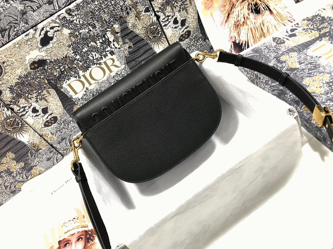 D10r Bobby Medium Bag Knockoff in Black