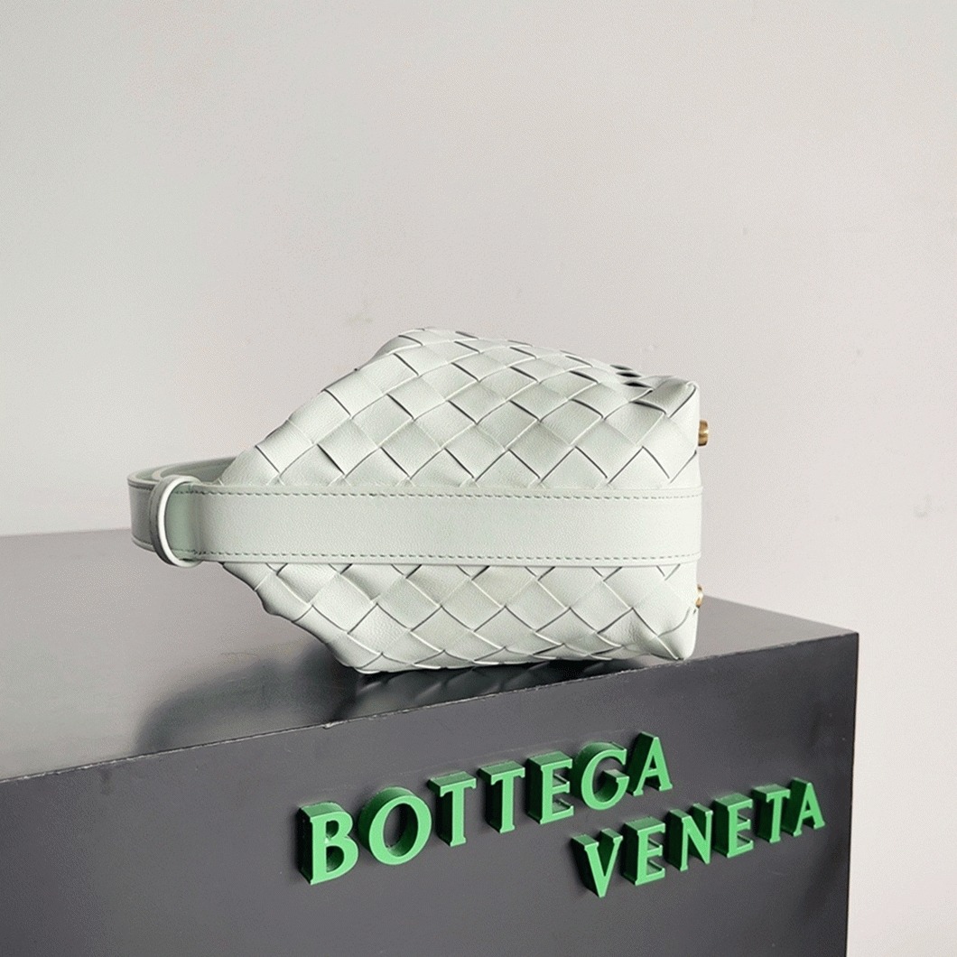 Replica B0tt*ga Ven*ta Mini Wallace Bag Glacier