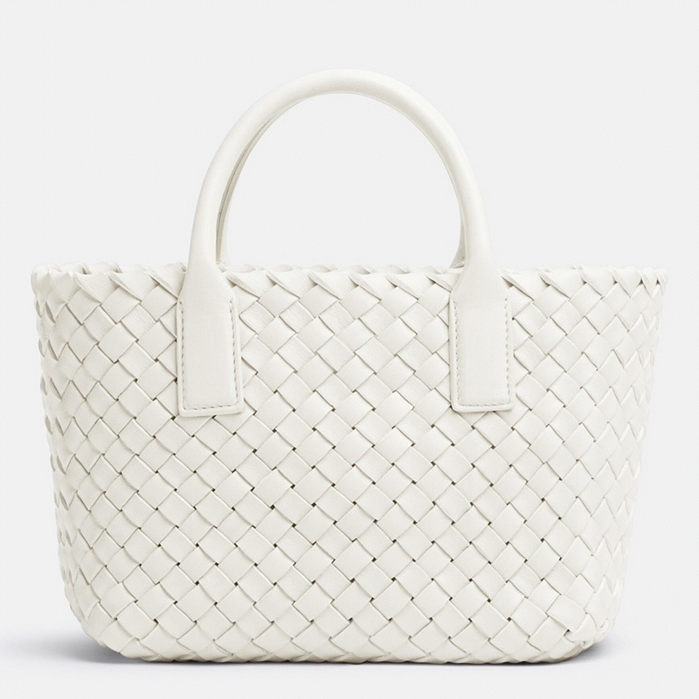 Top Quality Replica B0tt*ga Ven*ta Cabat Mini Bag In White Intrecciato Lambskin