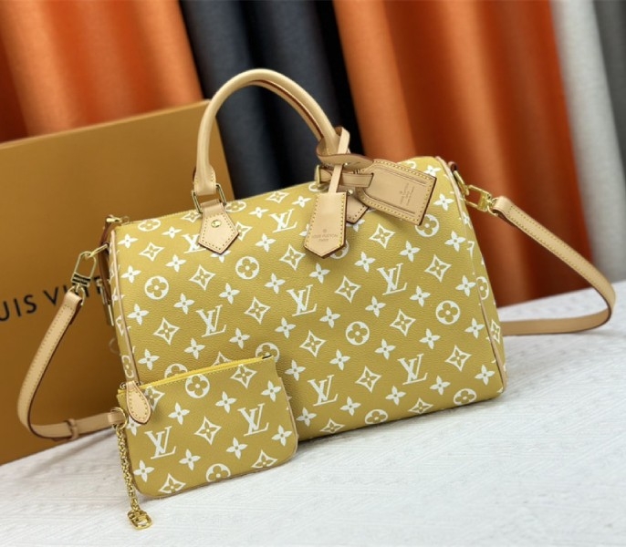 L0vis Vvtt0n Speedy P9 Bandouliere 30 Bag In Yellow