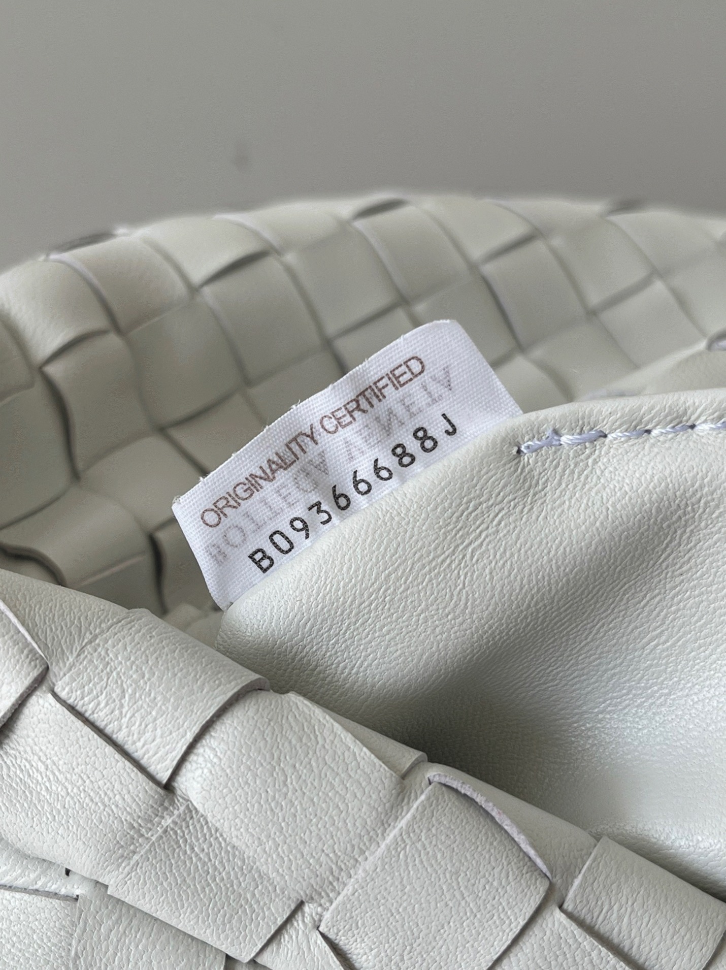 Fake B0tt*ga Ven*ta BV Jodie Mini Bag White