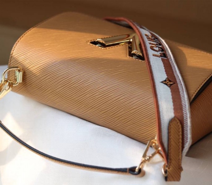 L0vis Vvtt0n Epi Leather Twist MM Bag With Jacquard Strap In Honey Gold