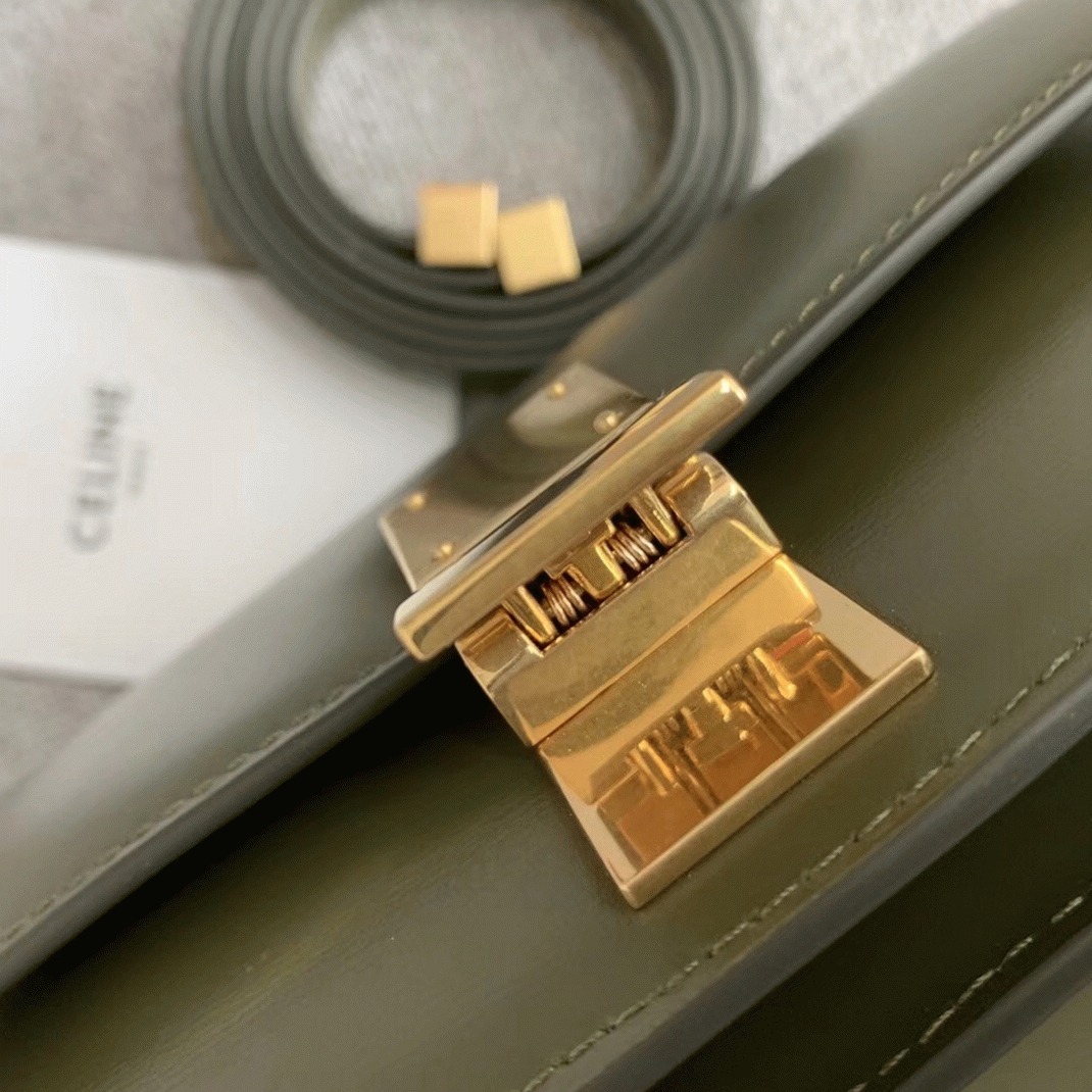 Top Quality Fake Ce1i*e Classic Box Small Bag In Army Green