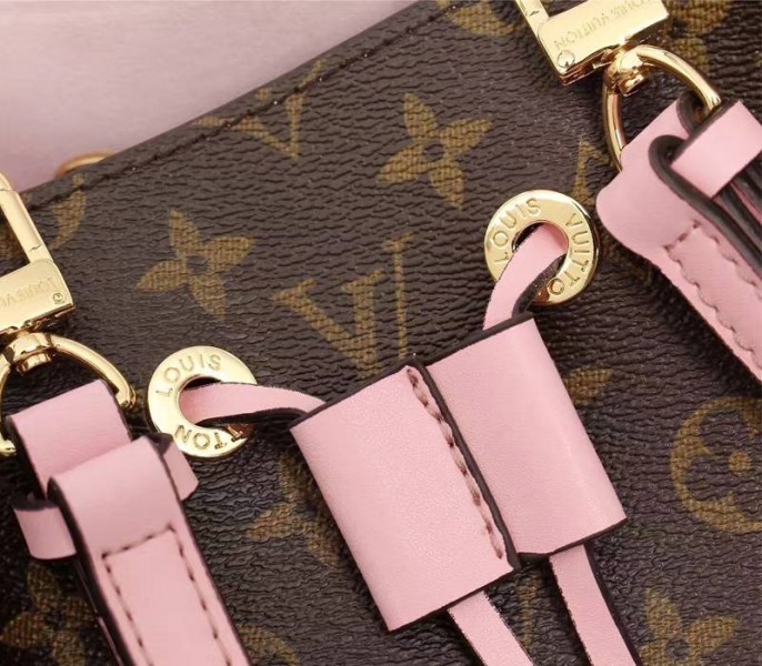 L0vis Vvtt0n Monogram Canvas NeoNoe MM Bag In Rose Poudre