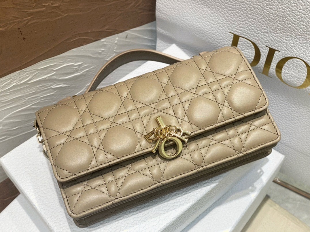 D10r Miss D10r Mini Bag Replica in Beige Cannage Lambskin