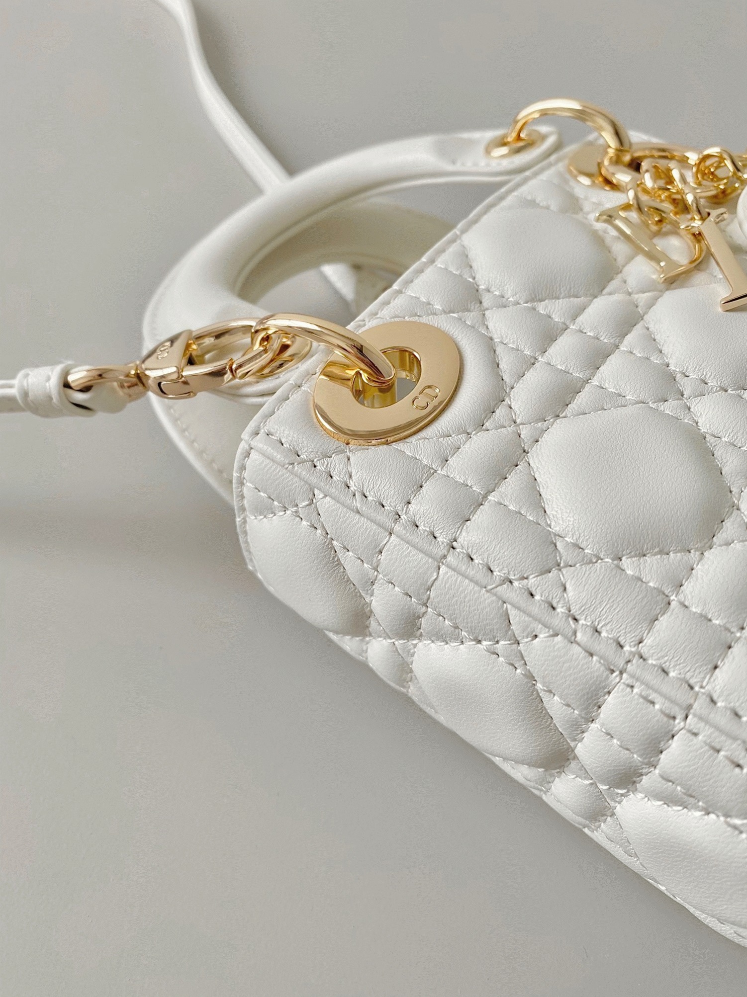 D10r Lady D10r Micro Bag Knockoff in White Cannage Lambskin