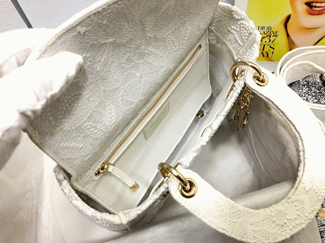 D10r Lady D-Lite Medium Bag Fake in Embroidery with Macrame Effect