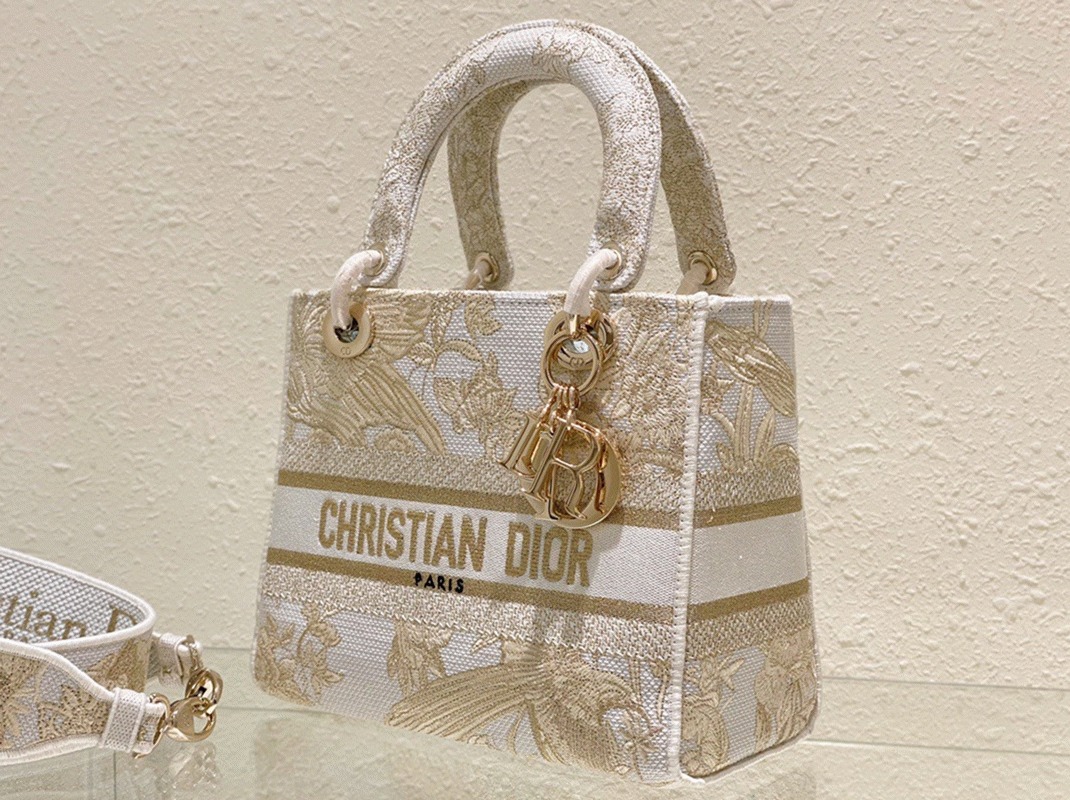 D10r Lady D-Lite Medium Bag Knockoff in Gold Jardin d Hiver Embroidery