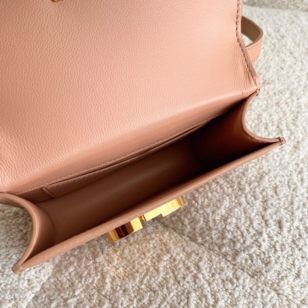 D10r 30 Montaigne Micro Bag Replica in Poudre Box Calfskin