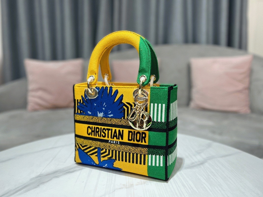 D10r Lady D-Lite Medium Bag Fake in Yellow   Green D-Flower Pop Embroidery