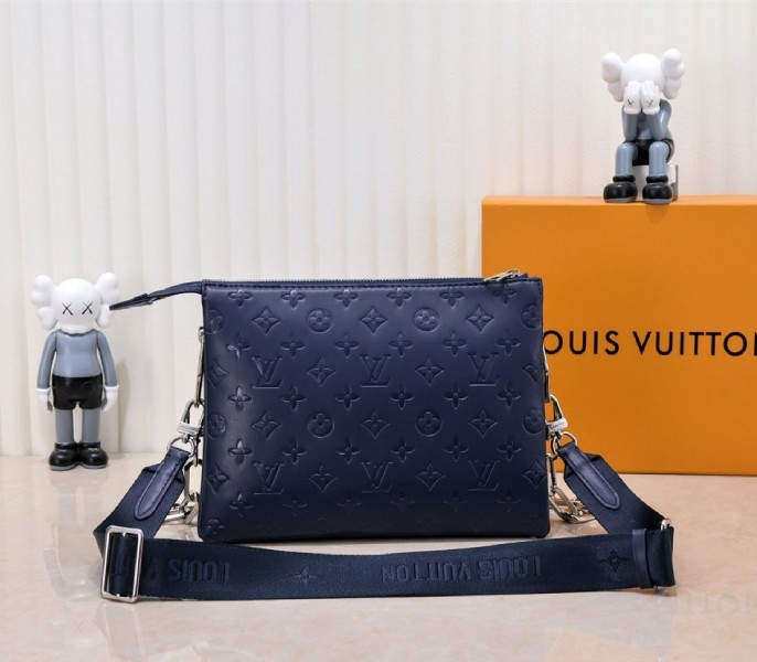 L0vis Vvtt0n Coussin PM Bag In Navy Blue With Jacquard Strap