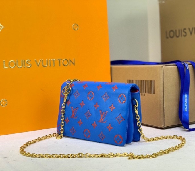 L0vis Vvtt0n Coussin Pochette In Blue And Red