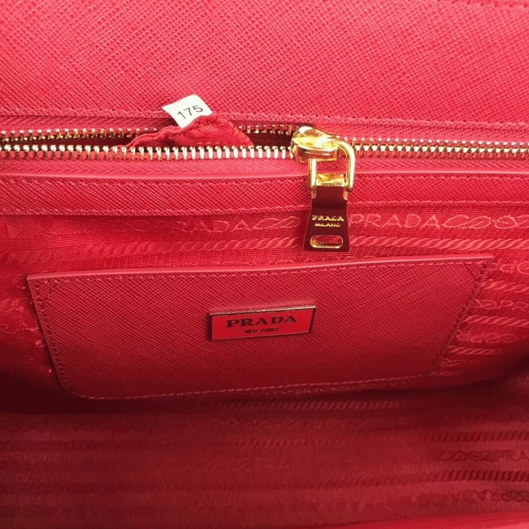 Red Pra*a Galleria Large Bag Best Replica