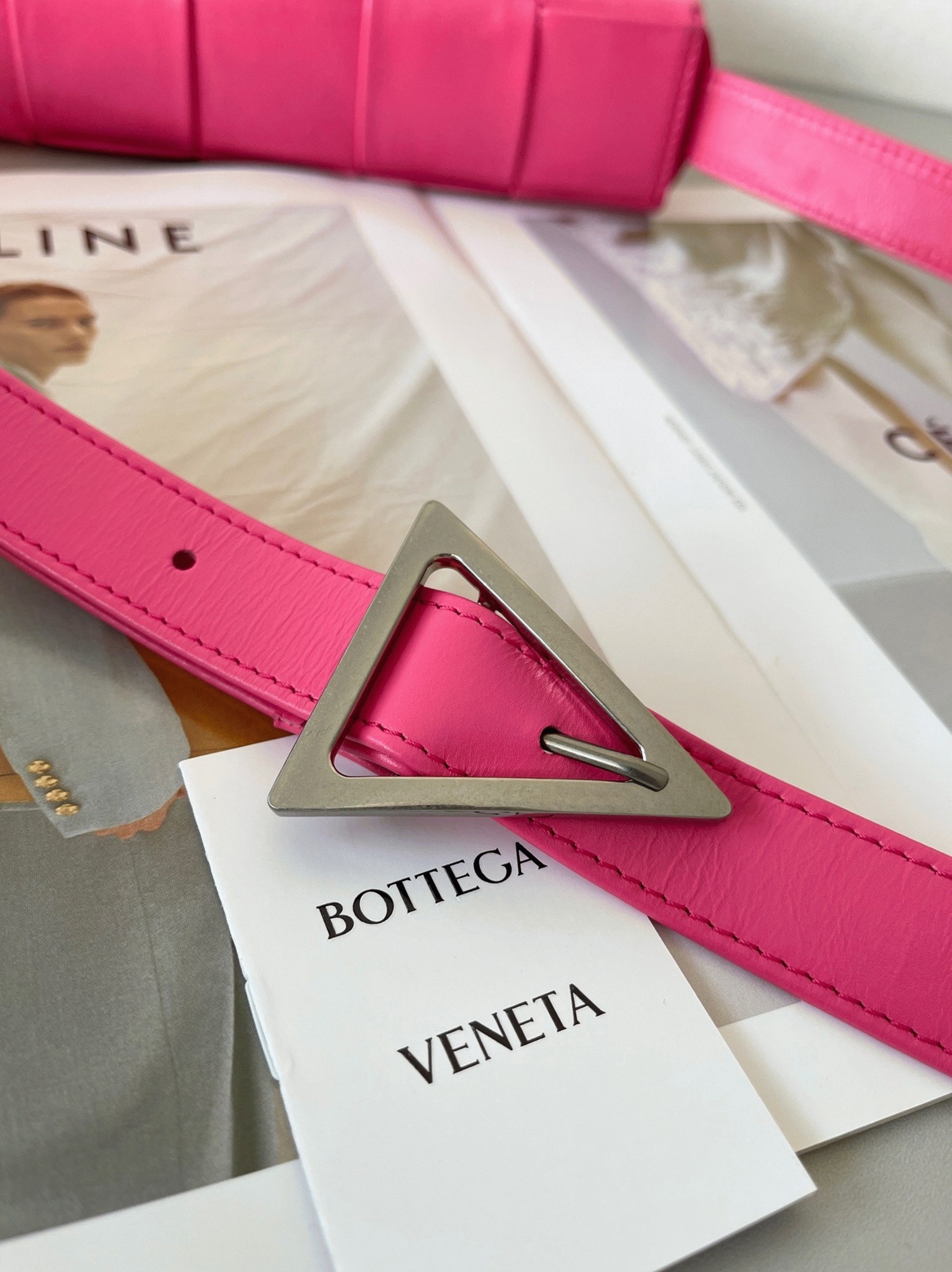 Top Quality Fake B0tt*ga Ven*ta Cassette Bag In Lollipop
