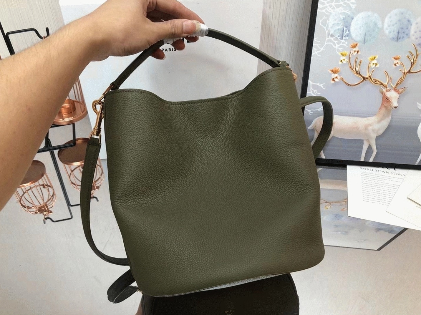 Top Quality Replica Ce1i*e Bucket 16 Bag In Dark Olive