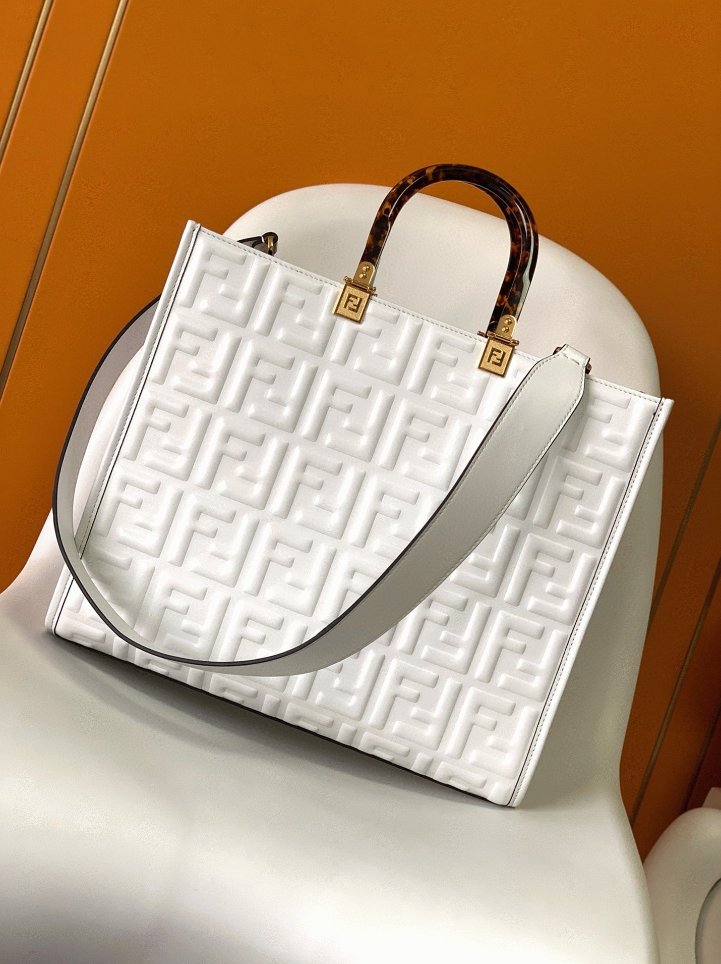 Top Quality Fake F**di Sunshine Medium Tote Bag In White FF Calfskin