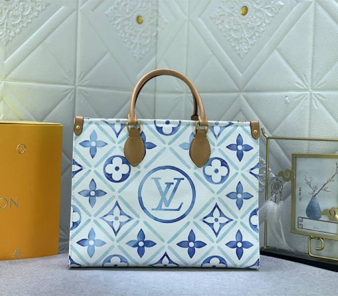 L0vis Vvtt0n LV By The Pool Monogram Tiles Canvas Onthego MM Tote In Lagoon Blue