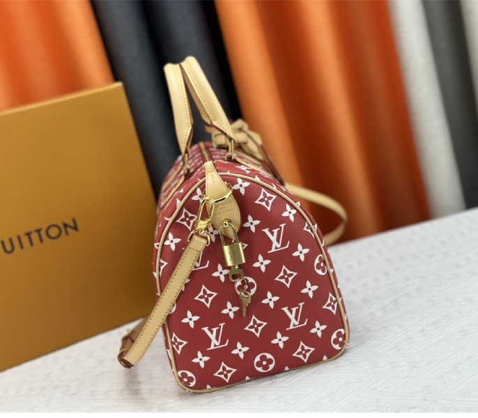 L0vis Vvtt0n Speedy P9 Bandouliere 30 Bag In Red