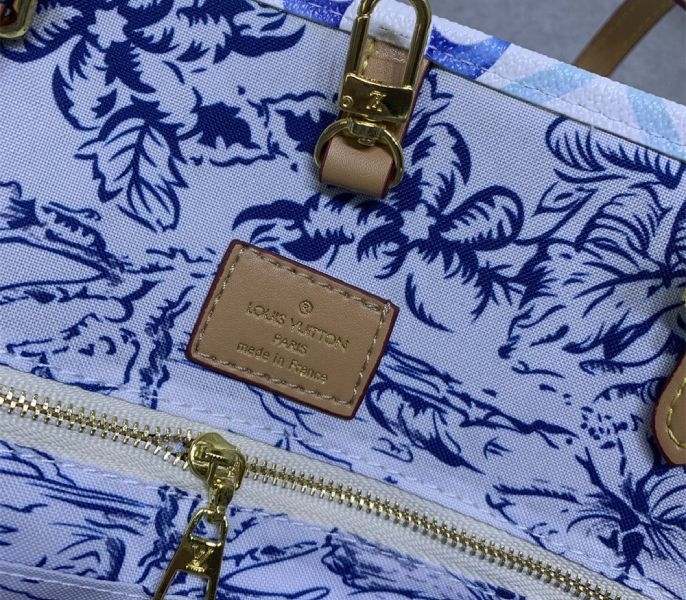 L0vis Vvtt0n LV By The Pool Monogram Tiles Canvas Onthego MM Tote In Lagoon Blue