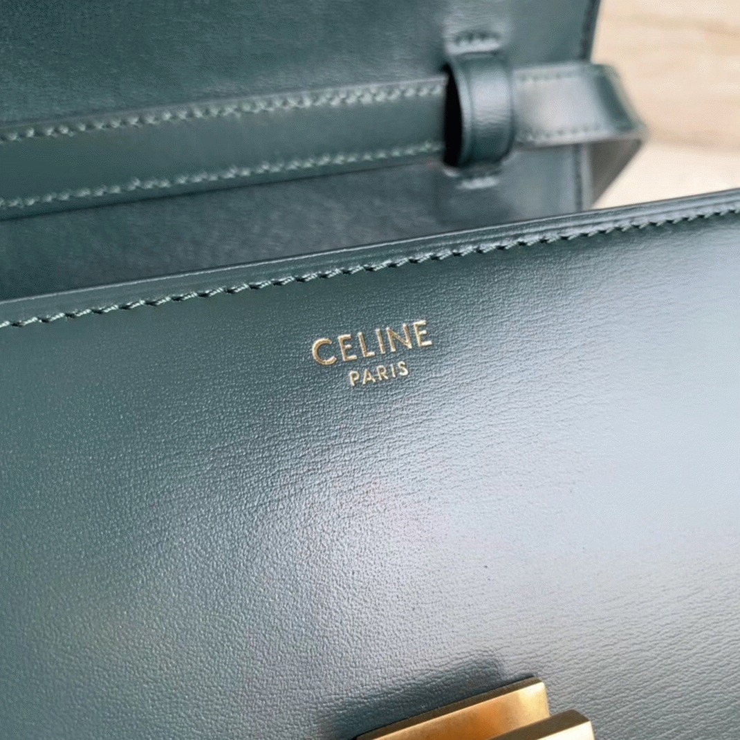 Top Quality Replica Ce1i*e Classic Box Small Bag In Amazone