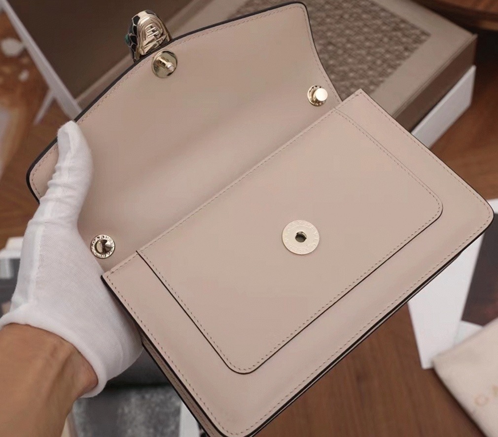 Replica Bv1g*ai Serpenti Forever Small Cross-body Bag Beige Calfskin
