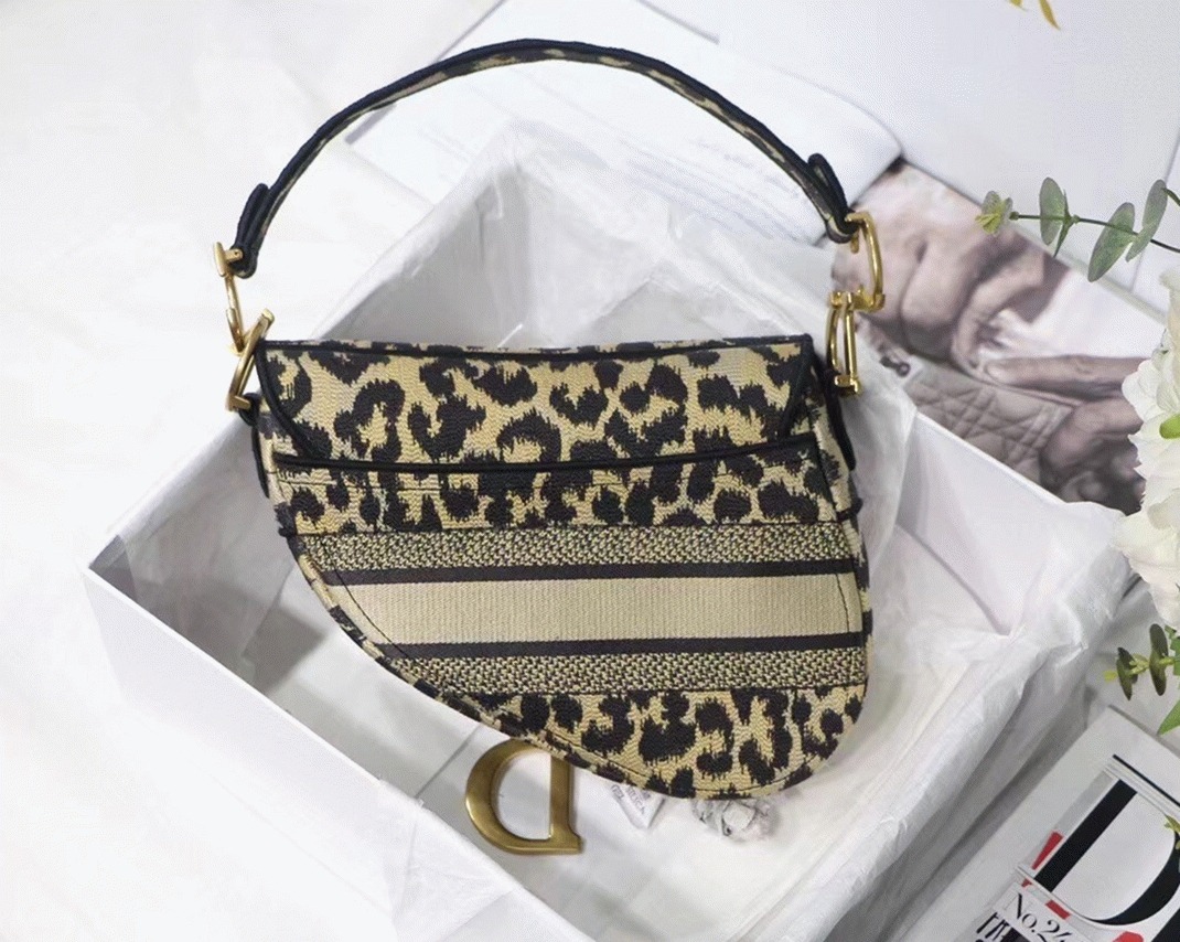 D10r Saddle Bag Replica in Beige Multicolor Mizza Embroidery