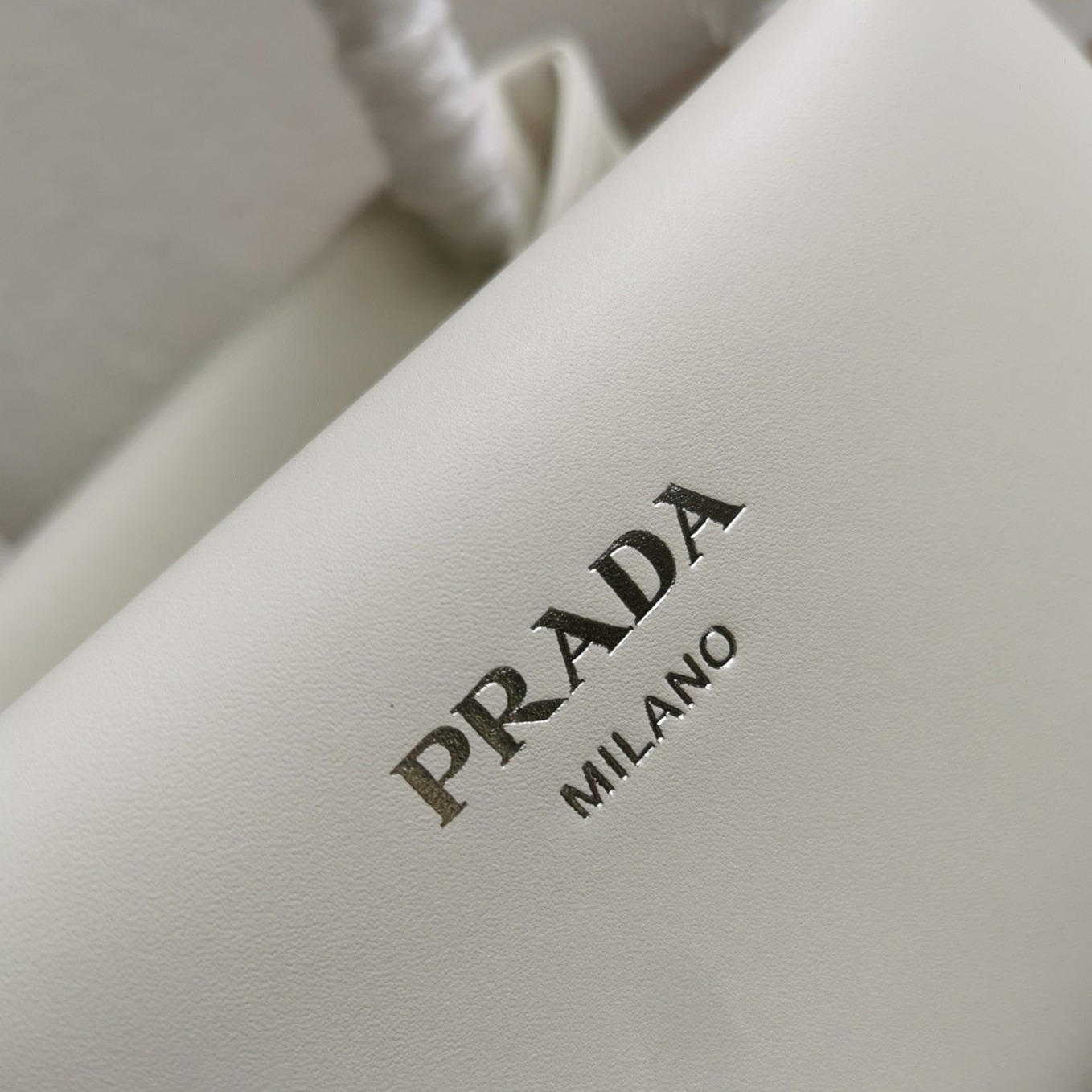 Pra*a S*pernova Small Shoulder Bag Knockoff in White