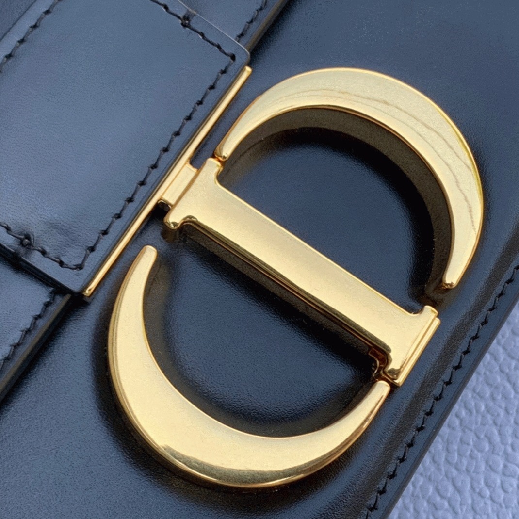 D10r 30 Montaigne Medium Bag Replica in Black Box Calfskin