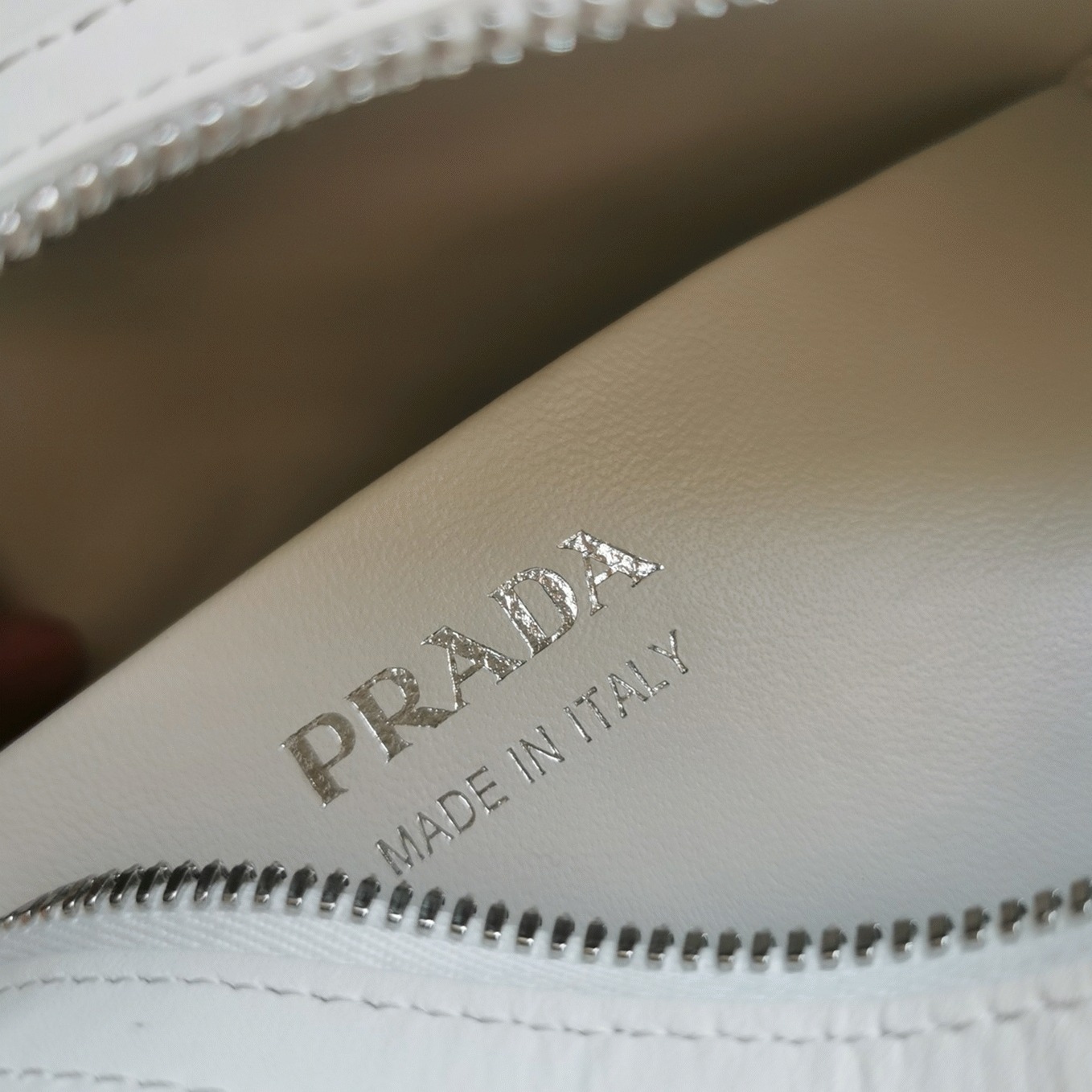 Pra*a S*pernova Small Top Handle Bag Imitation in White