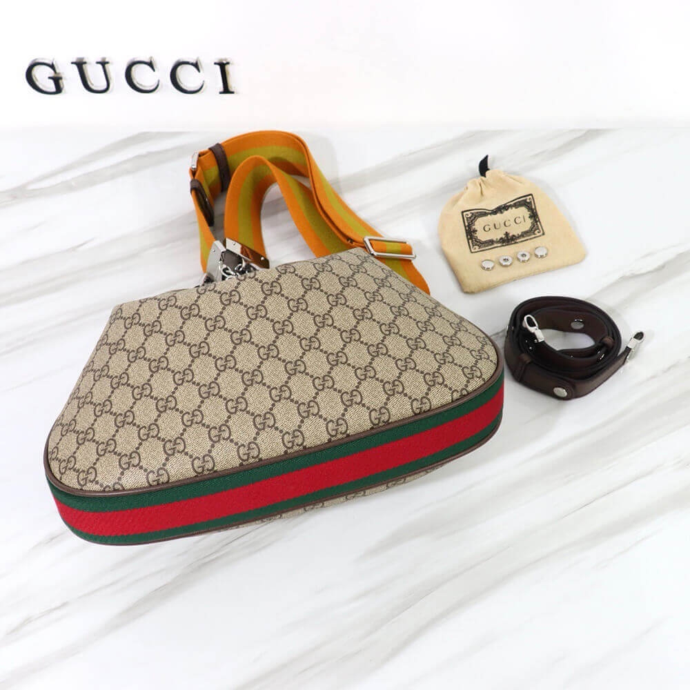 Gvc*1 Attache large shoulder bag