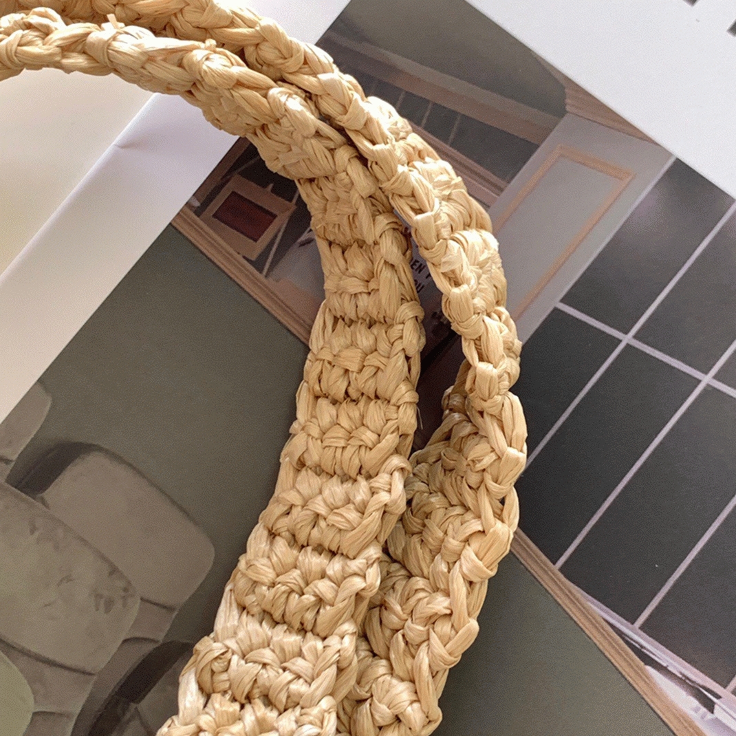 Pra*a Small Tote Bag Fake in Beige Woven Raffia