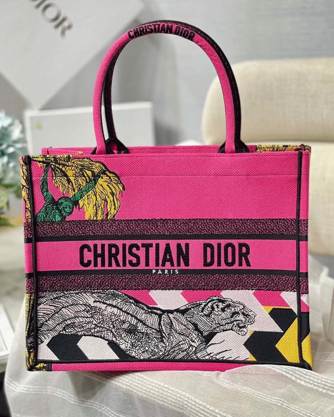 D10r Medium Book Tote Bag Replica in Toile de Jouy Zoom Pop Embroidery